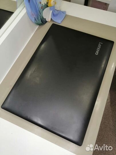 Ноутбук lenovo новый