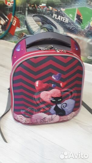 Школьный рюкзак