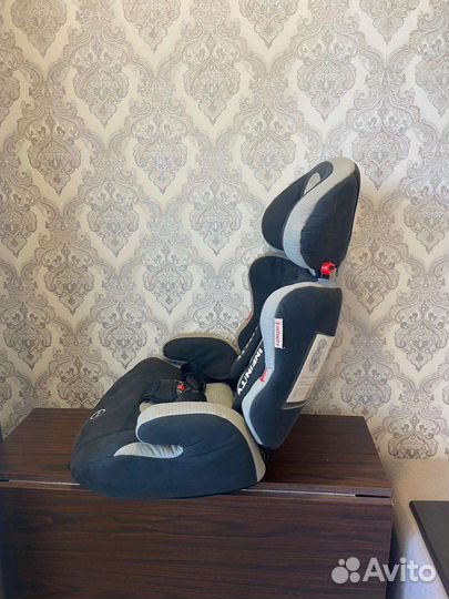Детское автокресло 9 до 36 кг бу
