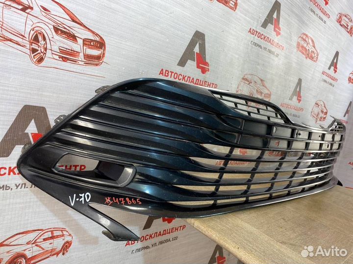 Решетка бампера Toyota Camry V70