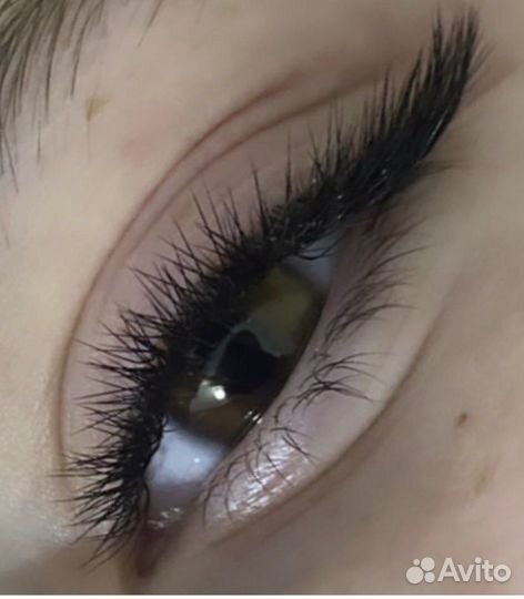 Наращивание ресниц, пермамент бровей, губ и век