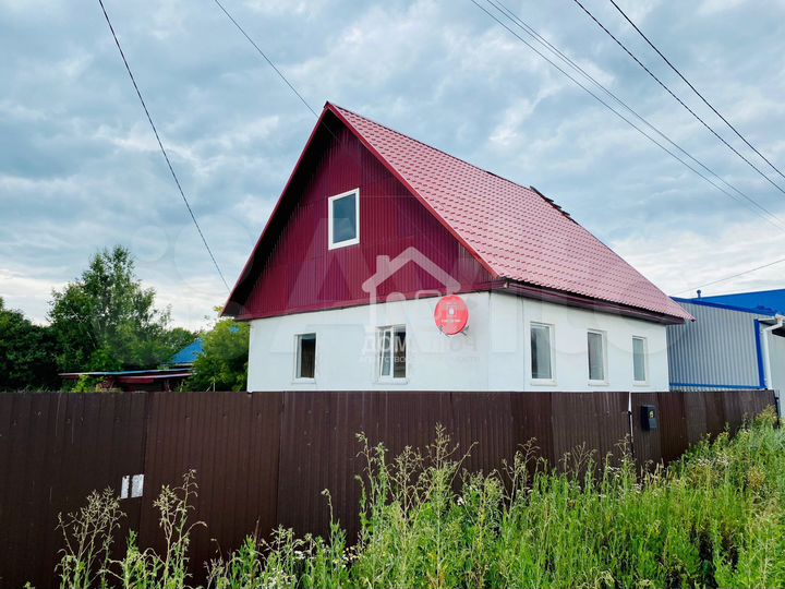 Дом 65 м² на участке 14 сот.