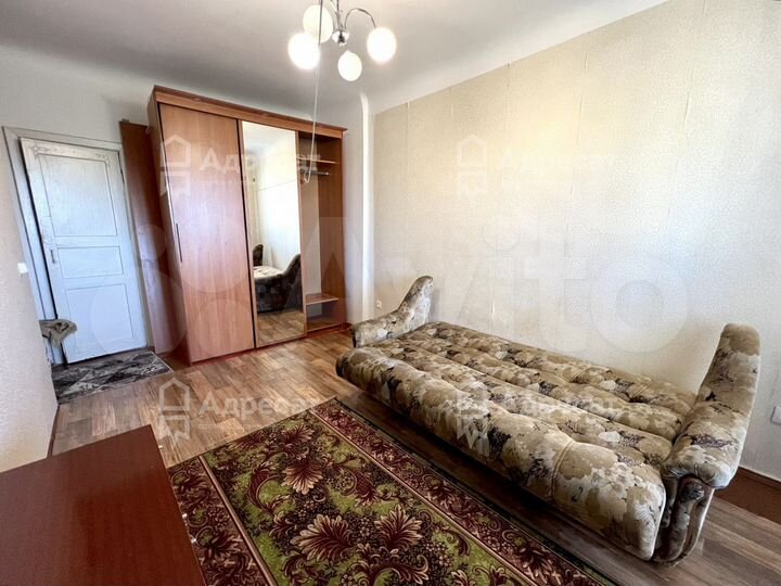 2-к. квартира, 53 м², 4/4 эт.