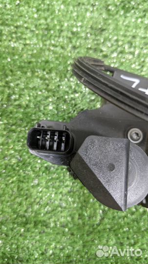 Замок двери передней левой Jaguar XF 2009