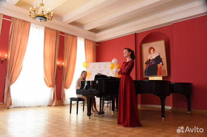 Педагог по вокалу