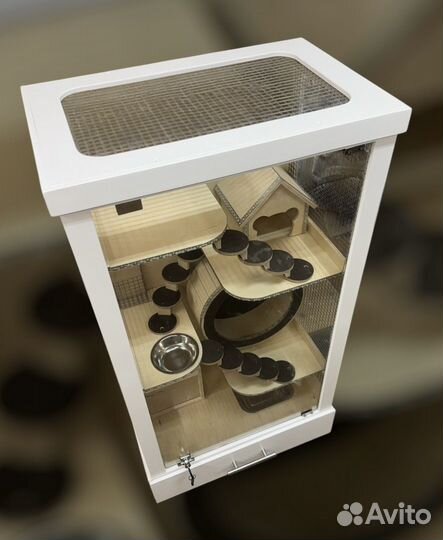 Витрина для шиншилл