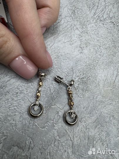 Золотые серьги с бриллиантами