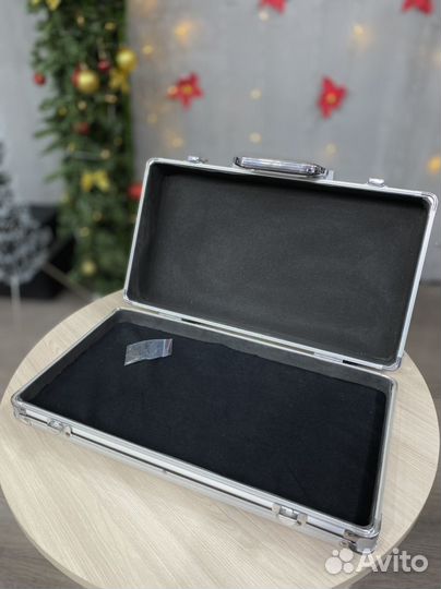 Кейс для гитарных эффектов stagg