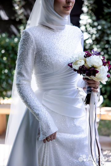 Свадебное платье на прокат размер m