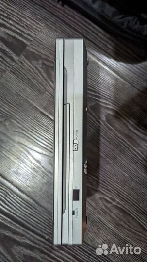 Портативное DVD/TV BBK