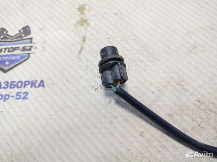 Кнопка открывания багажника Nissan Juke F15 HR16DE