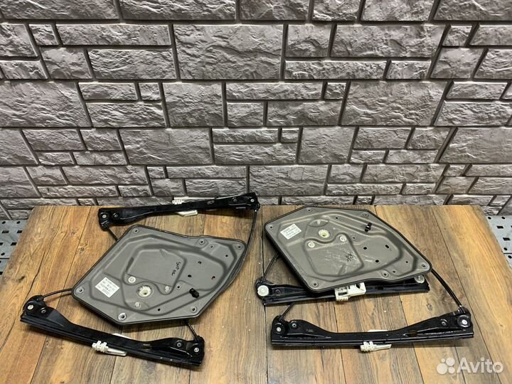 Skoda Superb Стеклоподъемник электр. передний