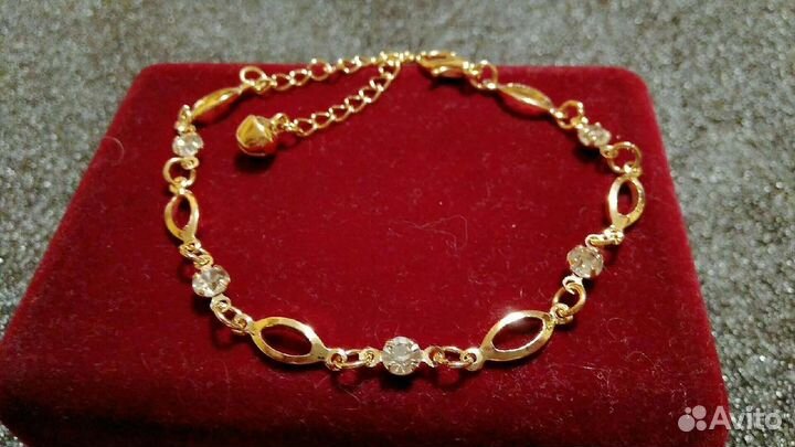 Браслеты разные новые