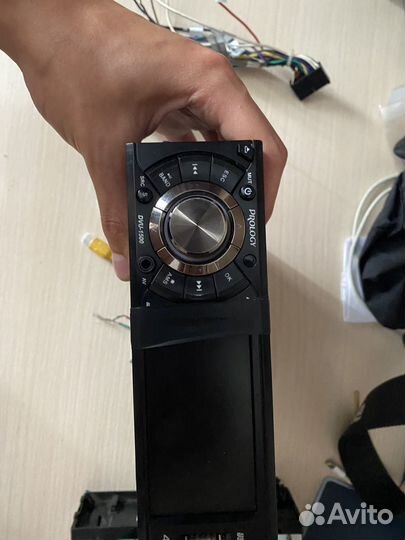 Продаю две магнитолы