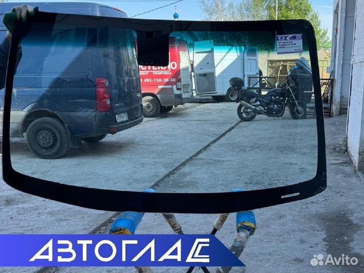 Стекло лобовое Hyundai I20