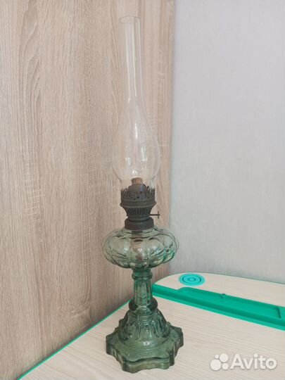 Антикварная керосиновая лампа из стекла СССР