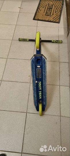Трюковой самокат tech team duker 202