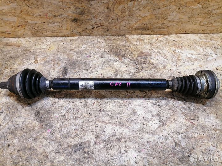 Привод передний правый Volkswagen Passat B7 1.4T