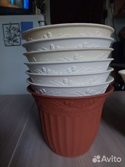 Горшок пластиковый