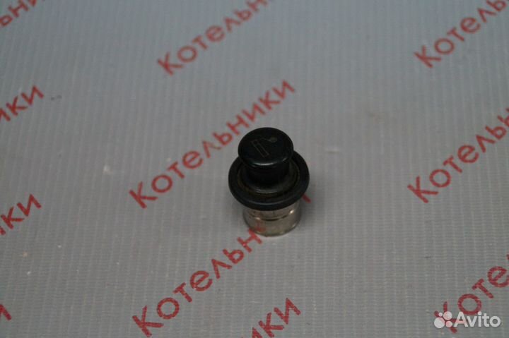 Nissan 25335-40Y00 Прикуриватель