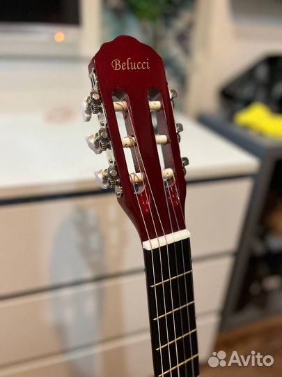 Классическая гитара