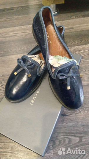 Лоферы женские