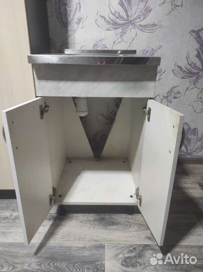 Тумба с мойкой