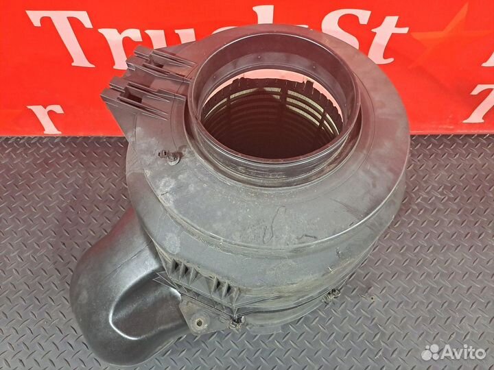 Корпус воздушного фильтра Volvo FH