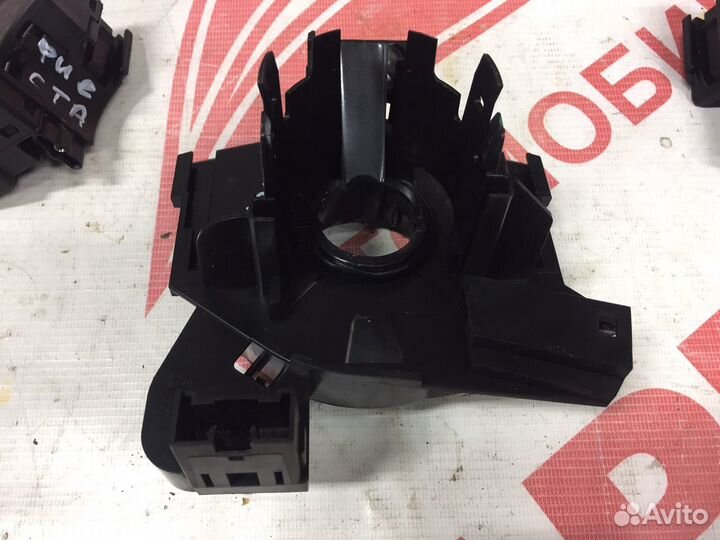 Подрулевой шлейф переключатели Ford Fiesta mk5