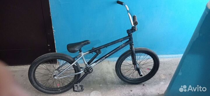 Трюковой велосипед bmx