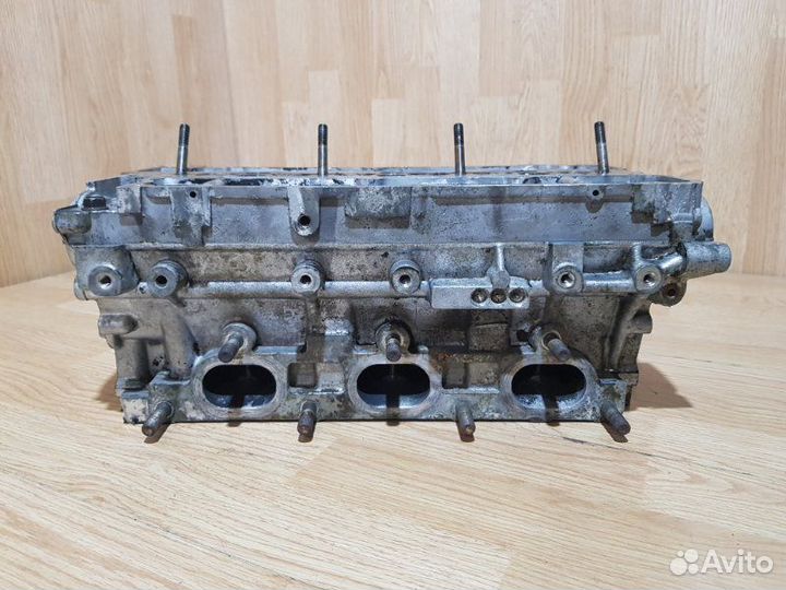 Головка блока цилиндров левая Mitsubishi Pajero