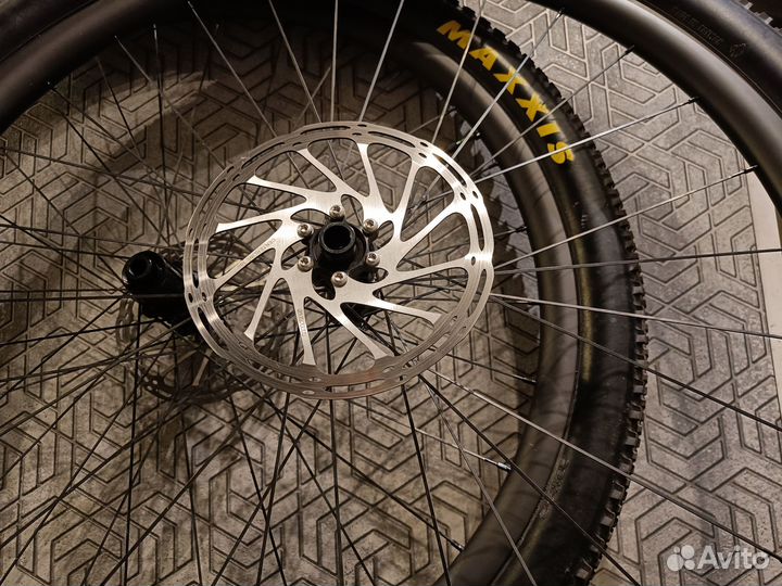 Карбоновые колеса 29 для горного велосипеда