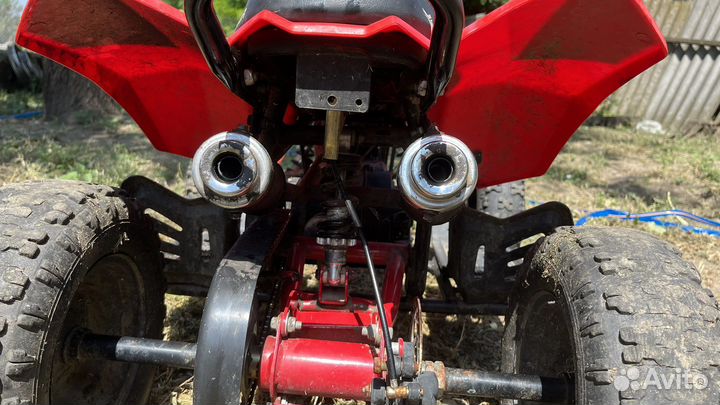 Детский квадроцикл бензиновый