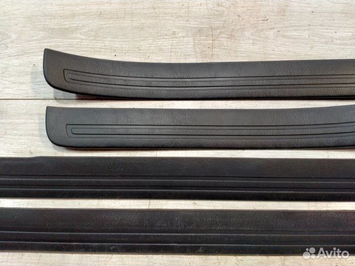 Накладка на порог Toyota Chaser GX105 1GF beams