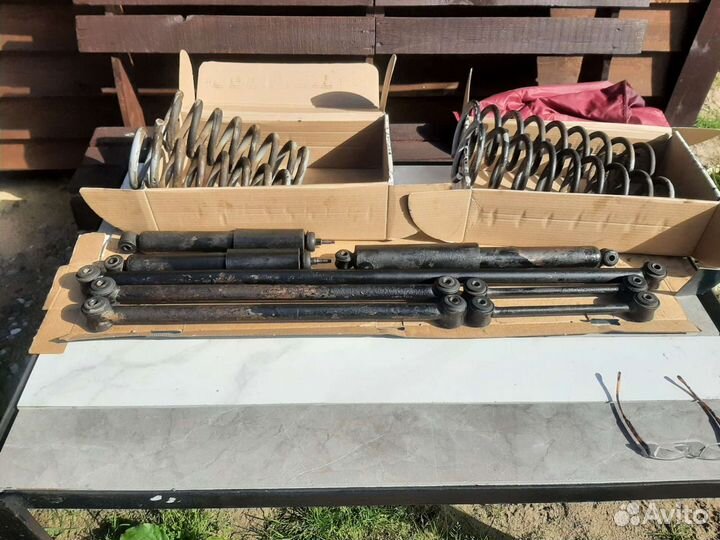 Запчасти на Ниву