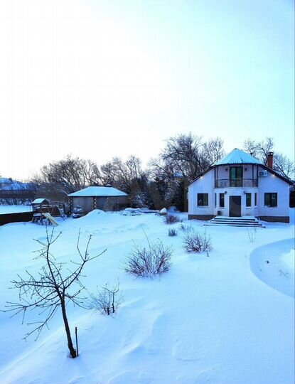 Дом 165 м² на участке 16 сот.