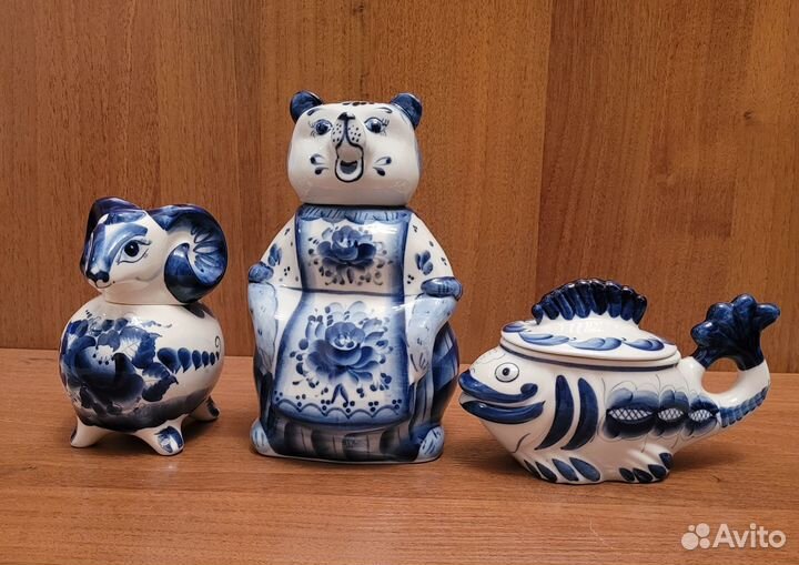 Фарфоровая посуда гжель