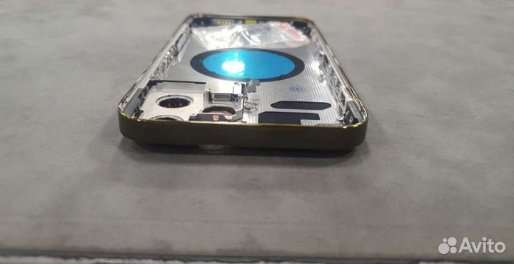 Корпус на iPhone 13 pro max