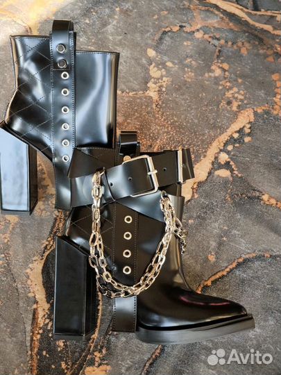 Кожаные Ботильоны грузинского бренда Lalo