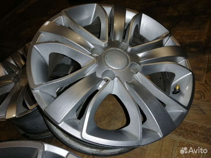 Литые диски R14. Ваз