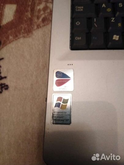 Ноутбук на запчасти