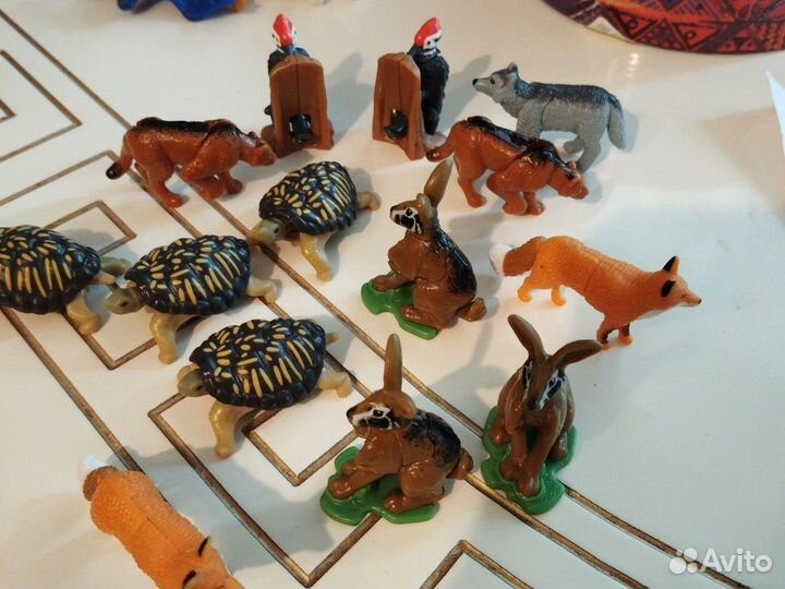 Киндер сюрприз natoons 2021