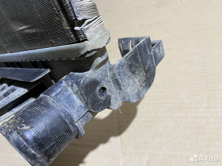 Радиатор Renault Logan 2 Kaptur Duster 214105731R