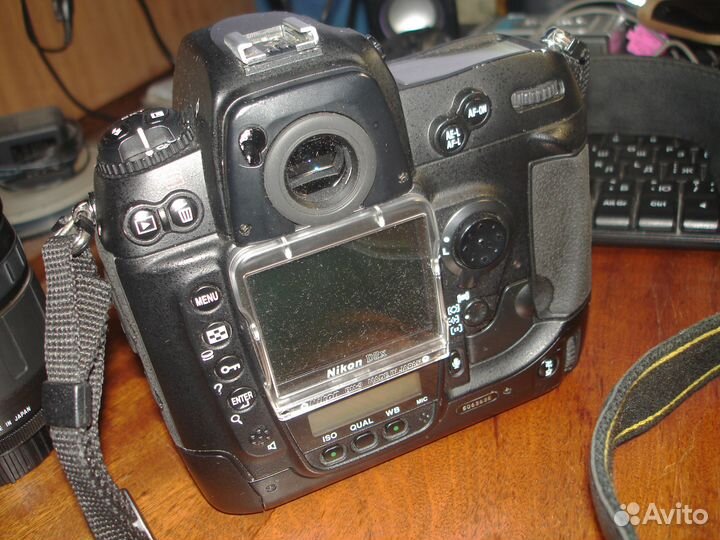 Nikon D2x + Доп. Аксес