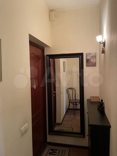 2-к. квартира, 72 м², 8/9 эт.