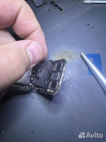 Замена стекла дисплея iPhone