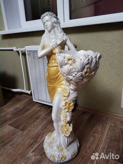 Садовая фигура, статуэтка, подставка под цветы