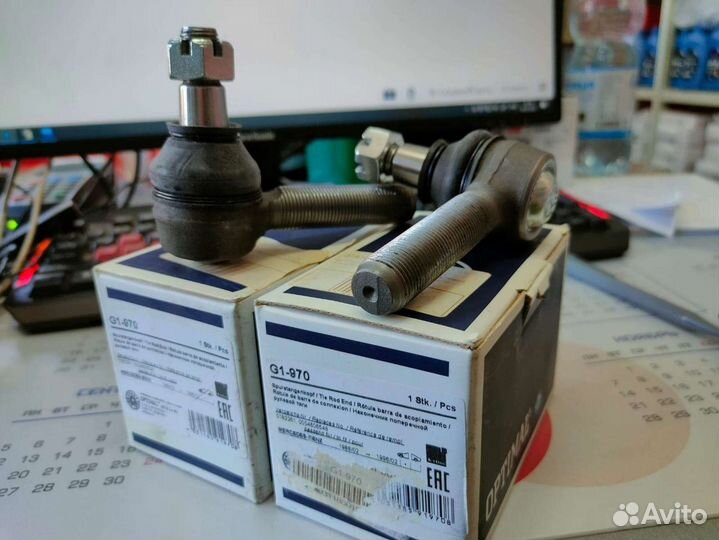 Наконечник рулевой мерседес 100 автобус правый