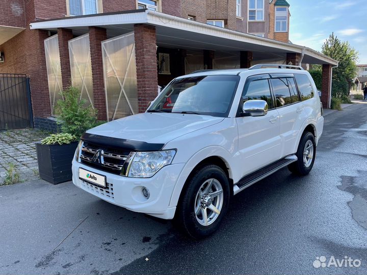Mitsubishi Pajero 3.2 AT, 2014, 123 000 км
