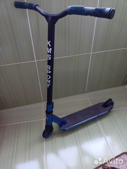 Продается б/у самокат